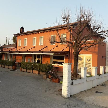 Locanda Mirafiori Hotell San Donà di Piave Exteriör bild